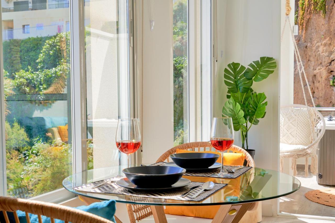 Suite Roca Chica Torremolinos Buitenkant foto