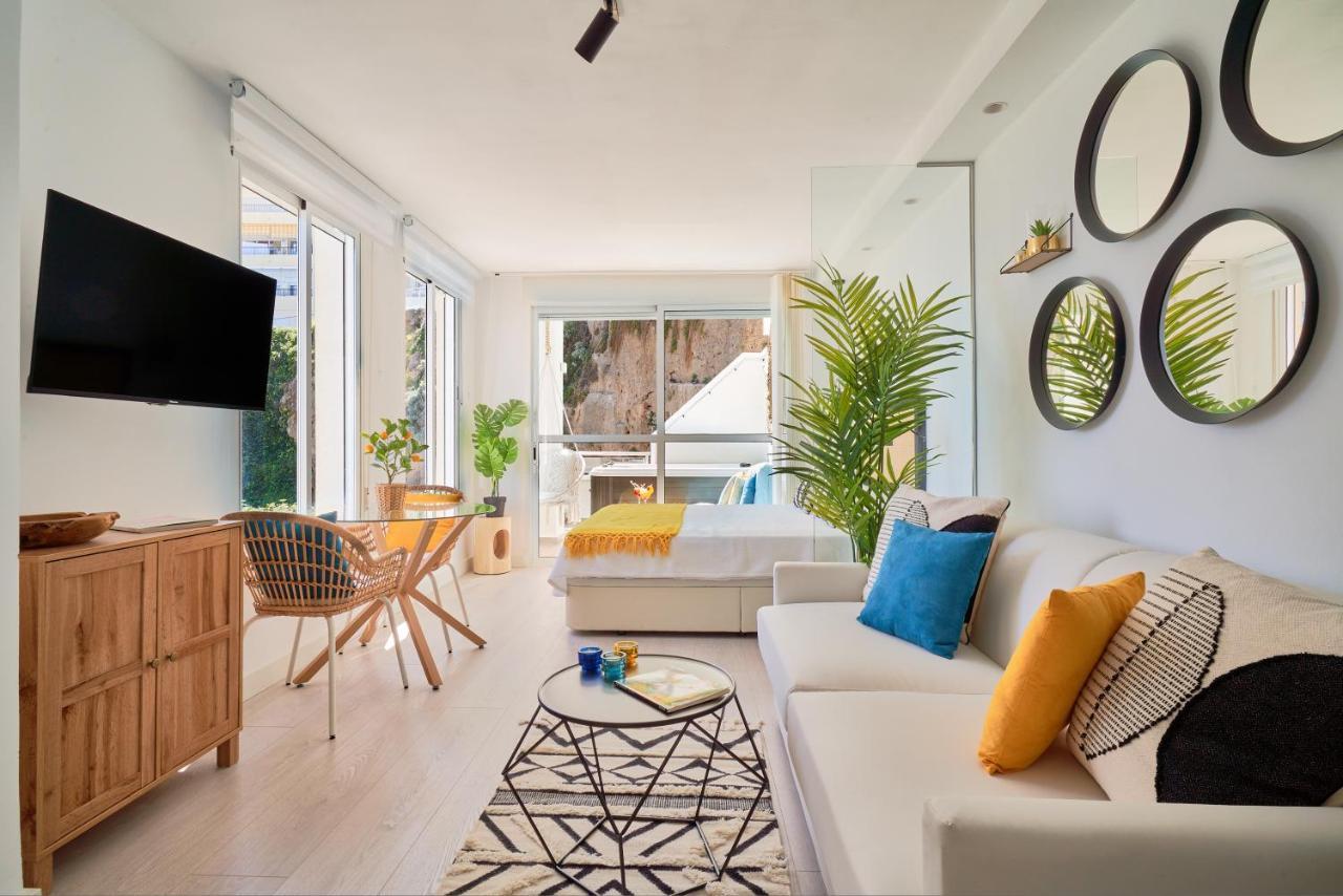 Suite Roca Chica Torremolinos Buitenkant foto